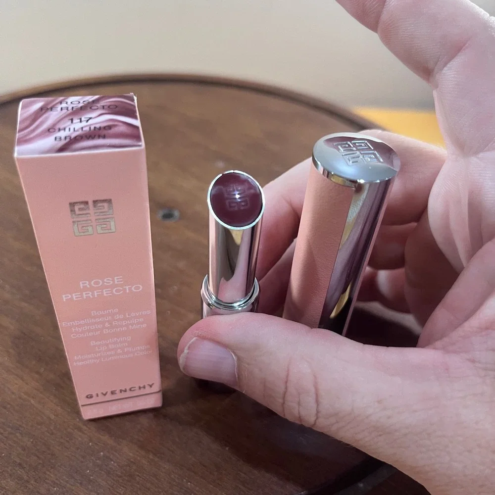 Givenchy Rose Perfecto Beautifying Lip Balm 117 Chilling Brown 2.8g Luminous